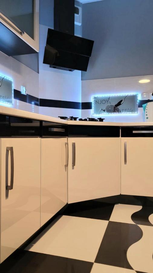 Apartment Luxury Oasis Srodmiescie Downtown 3 Os Krakow Luaran gambar